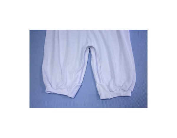 PIJAMA CORTO ANTIPAÑAL /CREMALLERA EN ESPALDA Y PIERNAS