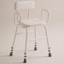 Silla de cocina y plancha